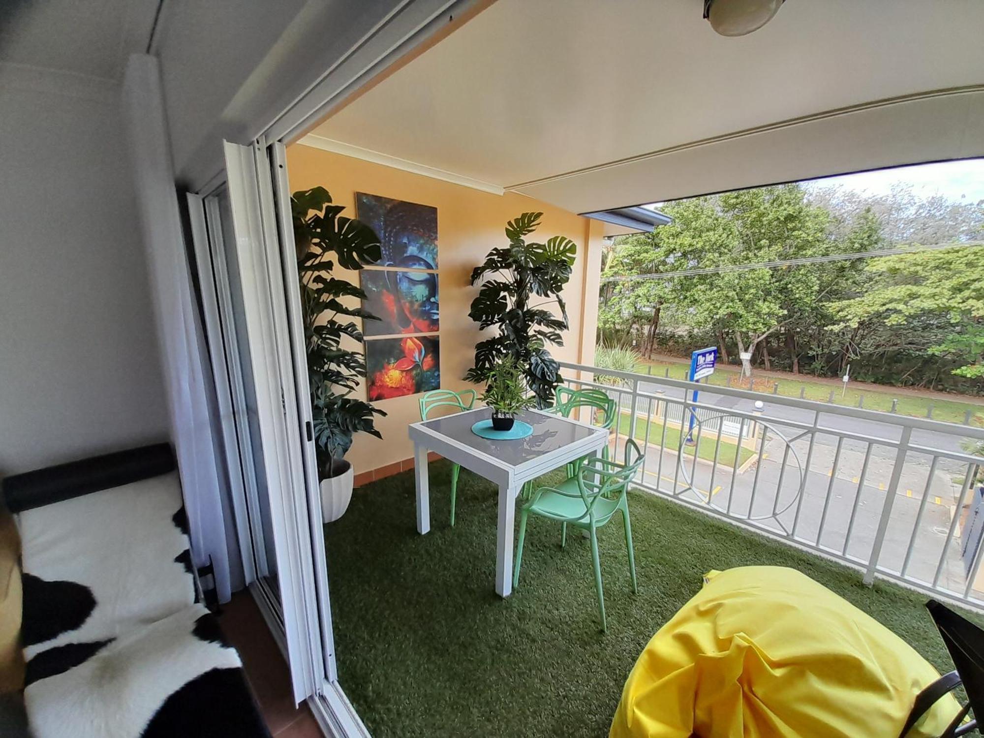 The York Beachfront Holiday Apartments Yorkeys Knob Экстерьер фото